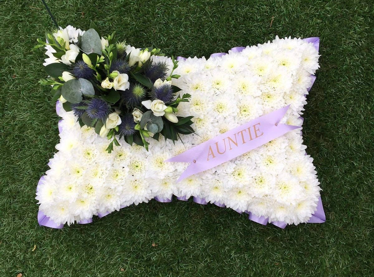 Chrysanthemum Pillow Tribute